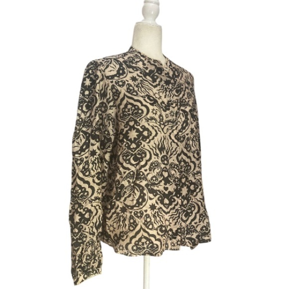 Chufy Gardenia Blouse Lightweight Voile Stencil Print NWT Top Button Front - Picture 5 of 16